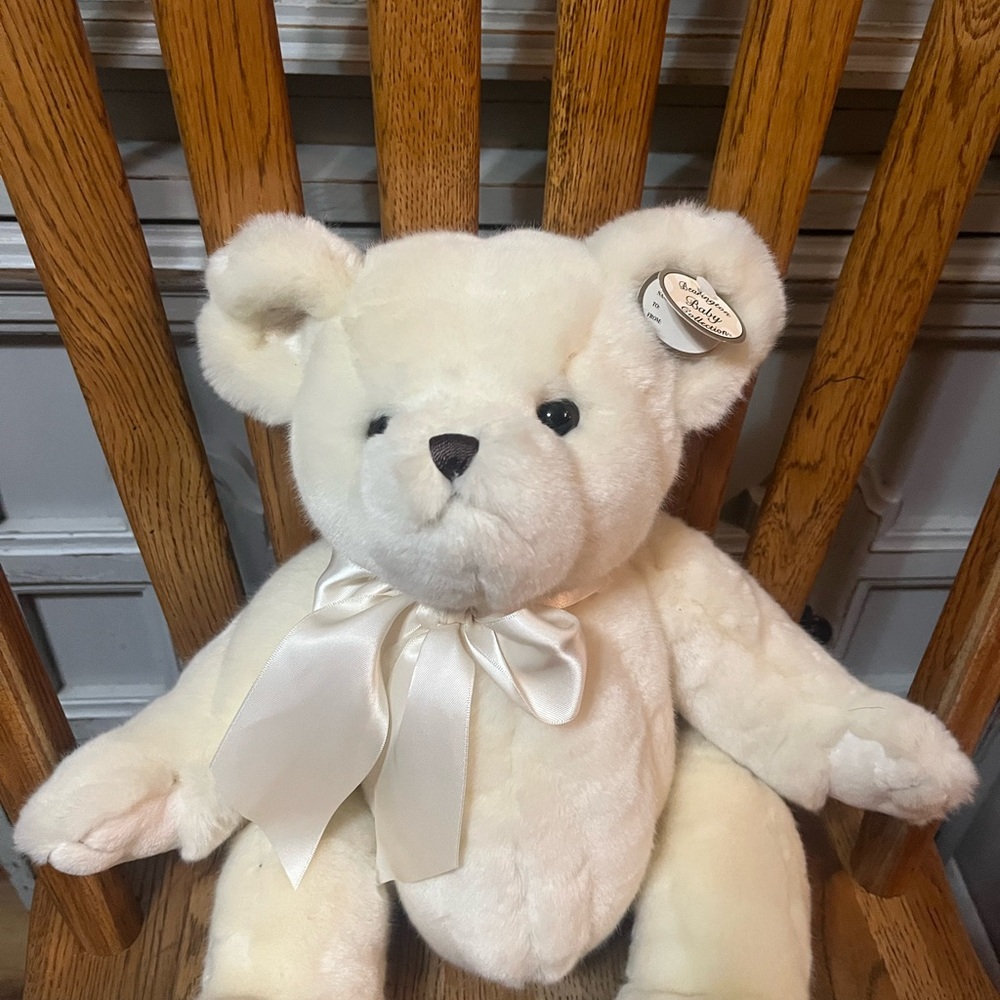 Bearington Baby Collection Cream Plush Bear- size 15.5 🧸🐻